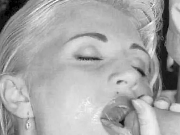 Madonna kwambura kuwonelera mavidiyo ghakale ghakuwonera vithuzithuzi vyamuziro! Ŵanthu ŵakumanyikwa.