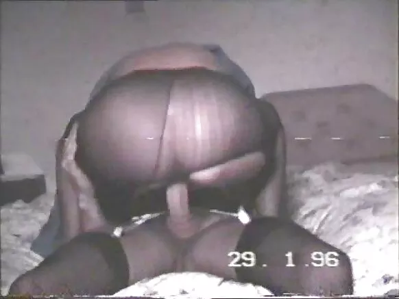 Fetish muwoli wakukhwima ŵanakazi xxx Mexico wakugaluka mu nylons.