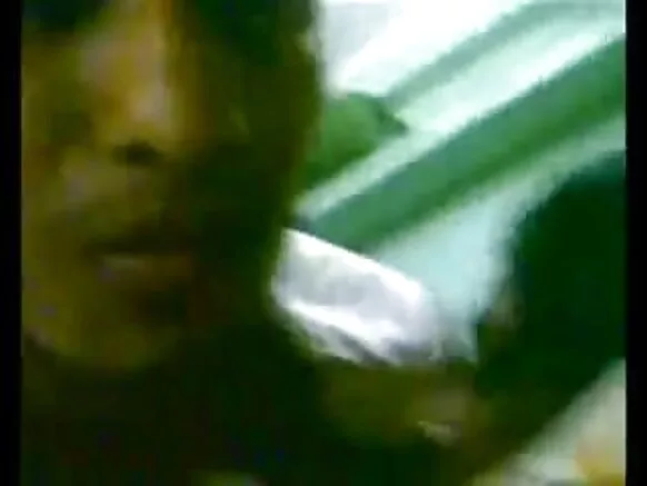Desi wakunenepa aunty wakakondwa, kukondwa nane.