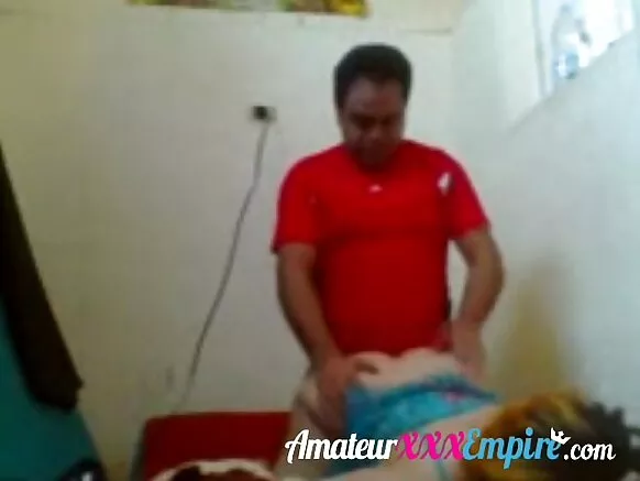 Big mbuzi MILF kugonana na wakufipa. Nkhugonana na amama mu chimbuzi na munthu muheni.