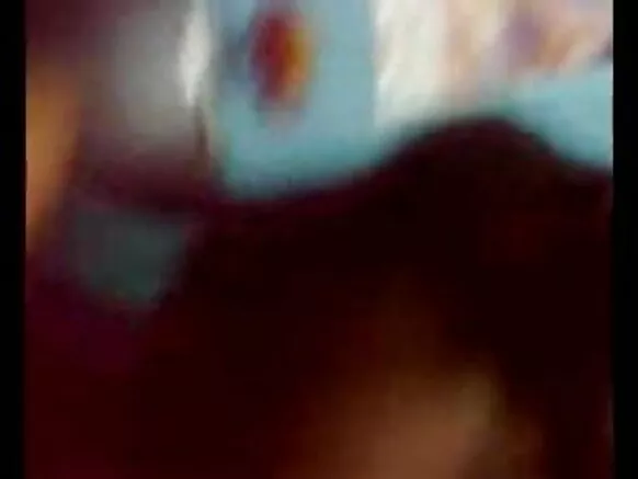 Sexy wakukhwima Indian milf na mabere ghakuru mu vidiyo yakukondweska kugonana kwakuzizwiska.