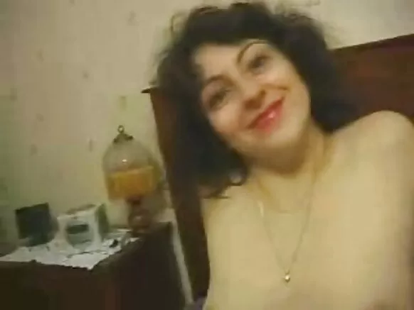 Cunnilingus wakupangika kunyumba, vidiyo yakunyambita m’mimba na kuyamwa mbolo mu vyaka vya m’ma 60.