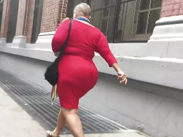Vidiyo ya xxx yakuwonekerathu na amama ŵakukhwima na mwana wawo, chigaŵa 9.