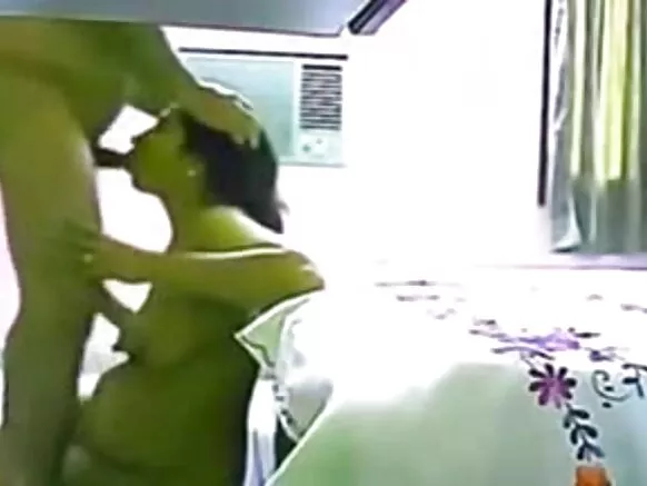 Desi kubisama cam aunty kuyamwa mbolo ya mzengezgani pa cam amama na mwana xxx ŵanakazi ŵakugonana.