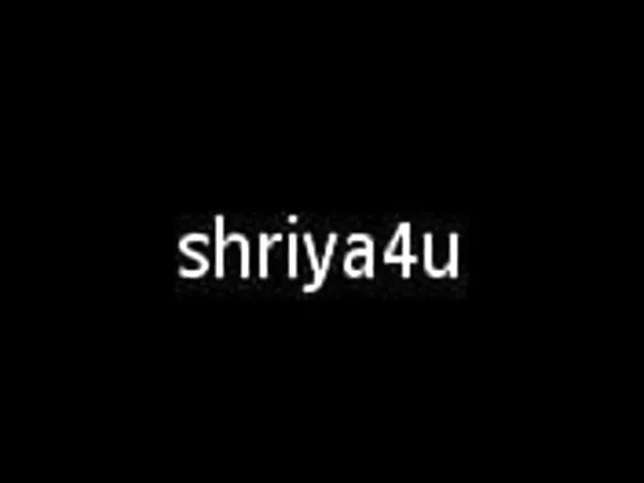 Telugu Aunty kufuma ku South Indian Ŵakukhwima Ŵakugonana Mavidiyo Ghakulongora Mabere Ghake kwa Kasitomala.